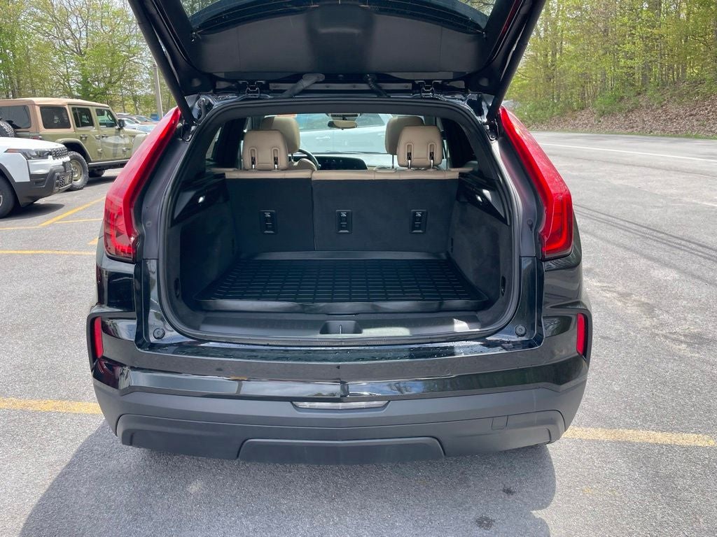 2024 Cadillac XT4 Luxury