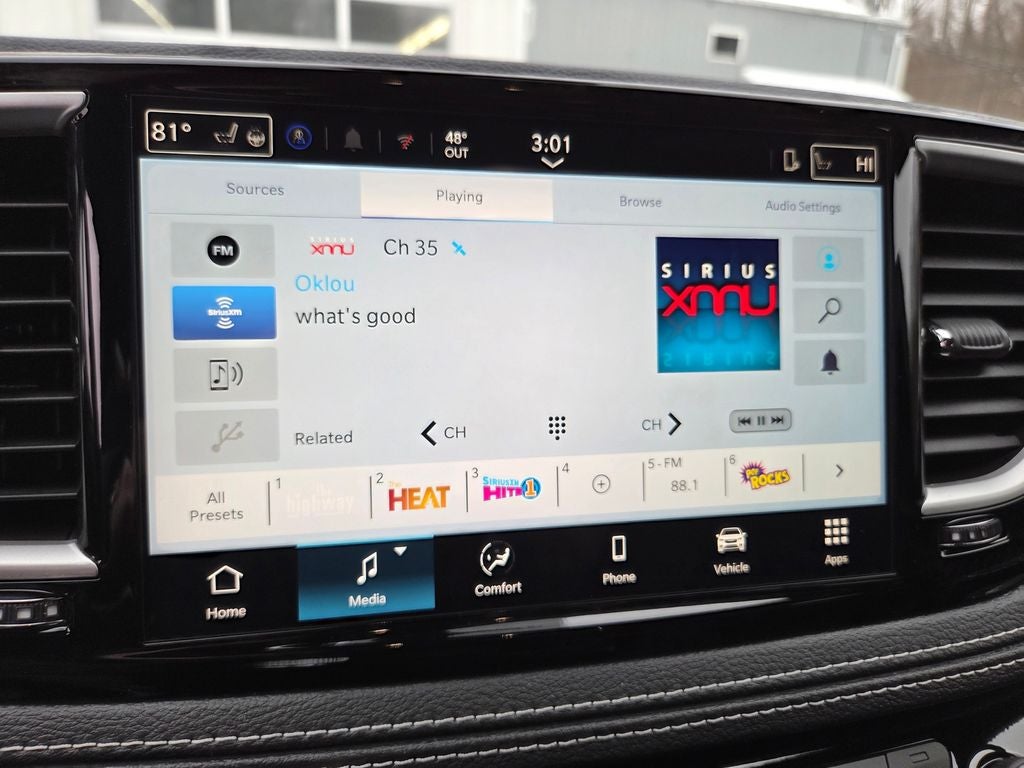 2026 Chrysler Pacifica Select