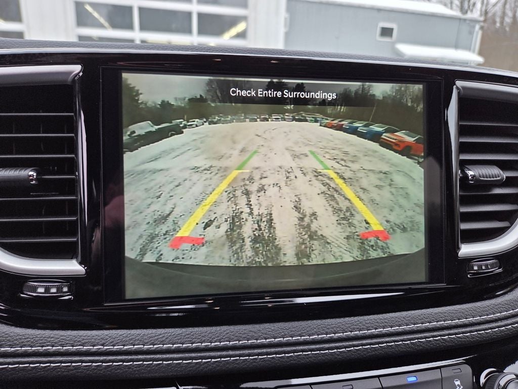 2026 Chrysler Pacifica Select