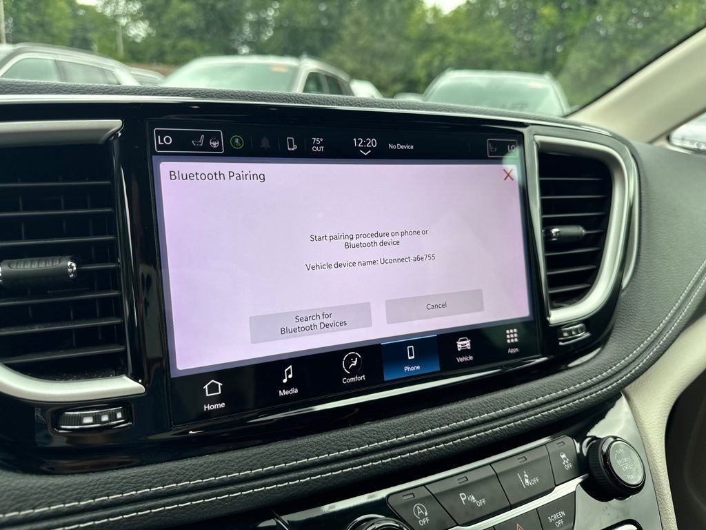 2023 Chrysler Pacifica Touring L