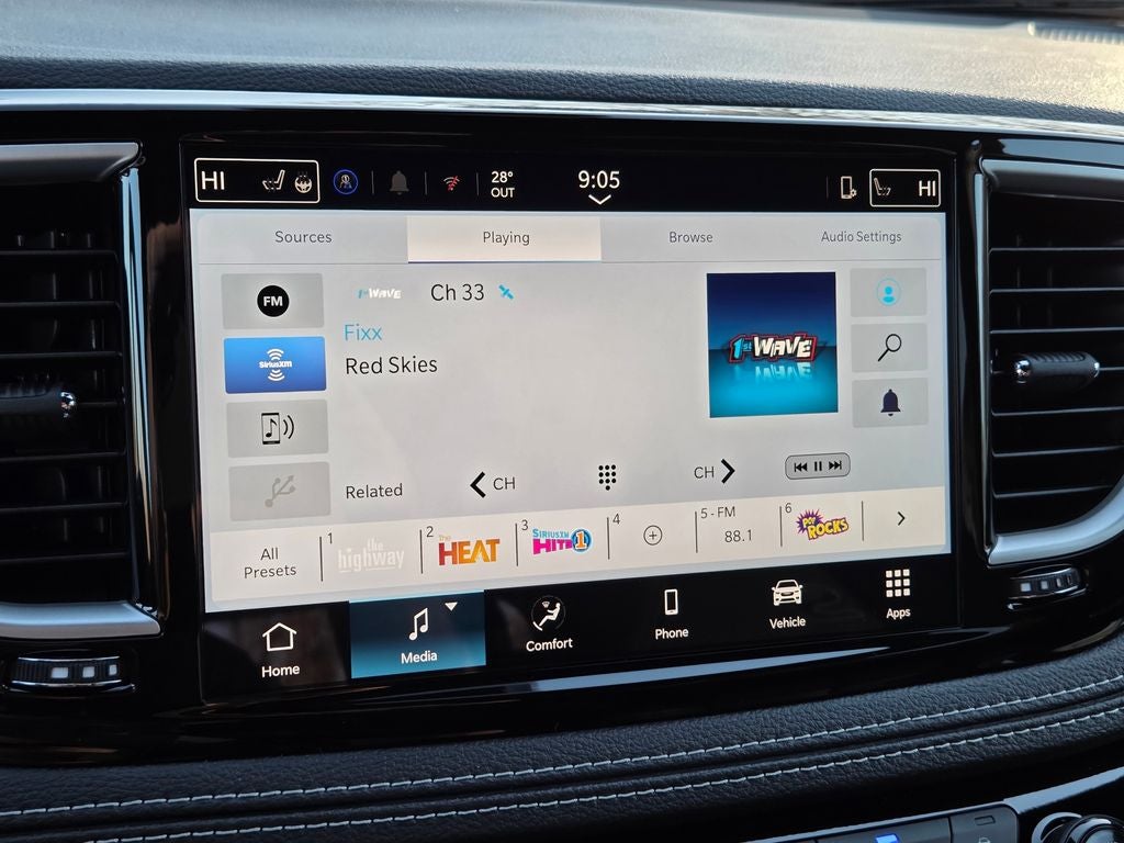 2026 Chrysler Pacifica Select