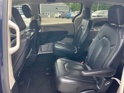 2020 Chrysler Pacifica Touring L Plus