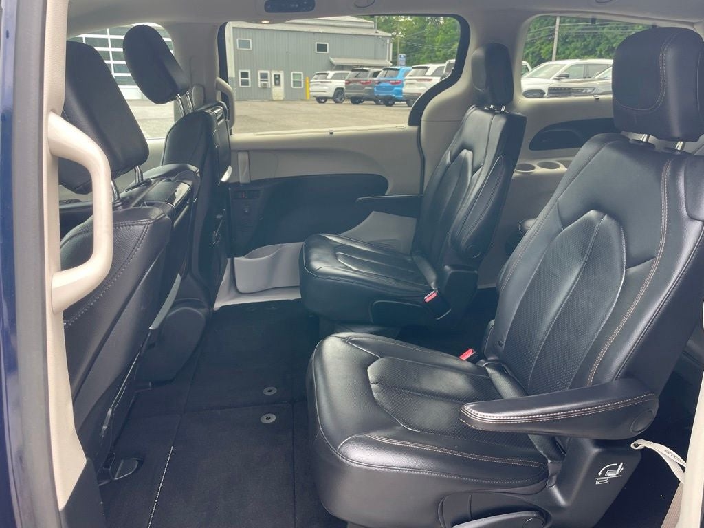2020 Chrysler Pacifica Touring L Plus