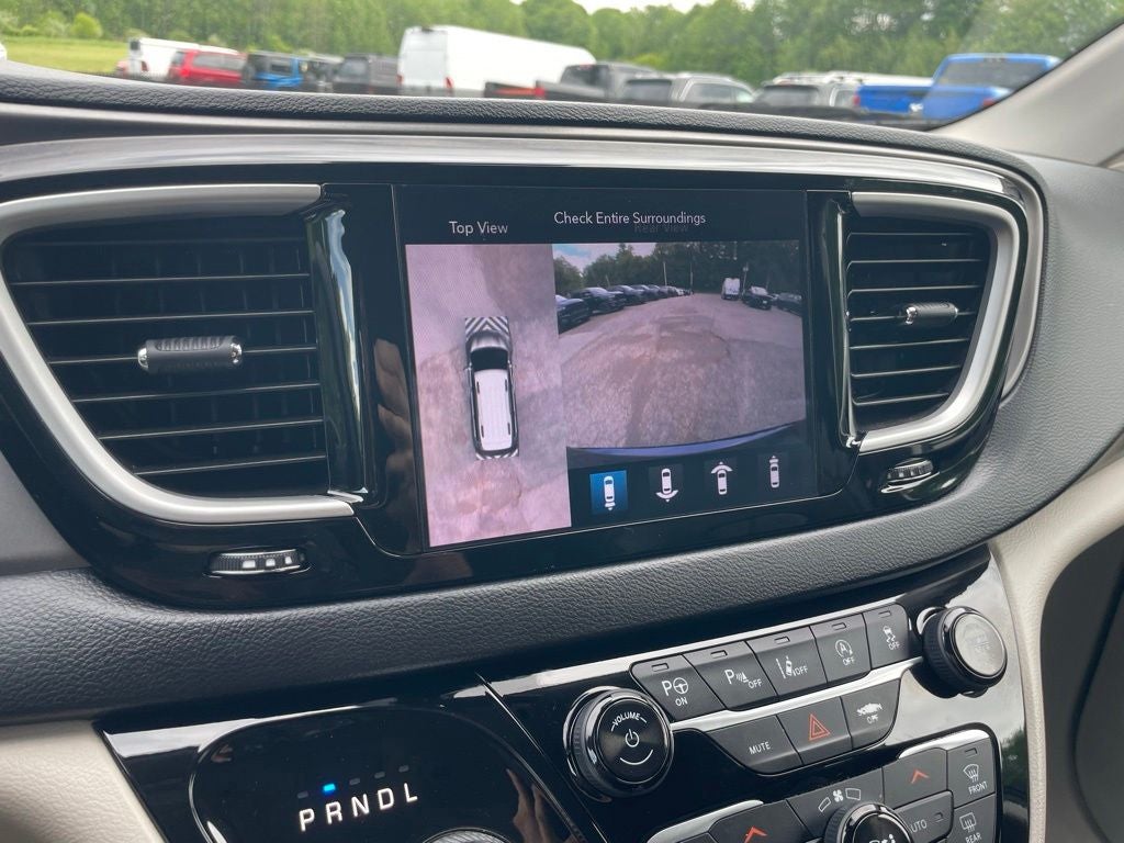 2020 Chrysler Pacifica Touring L Plus