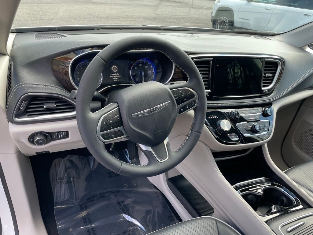2024 Chrysler Pacifica Limited