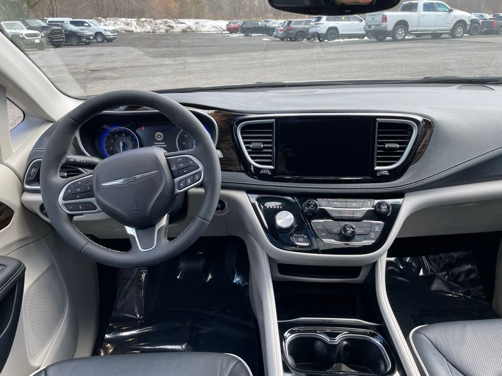 2024 Chrysler Pacifica Limited