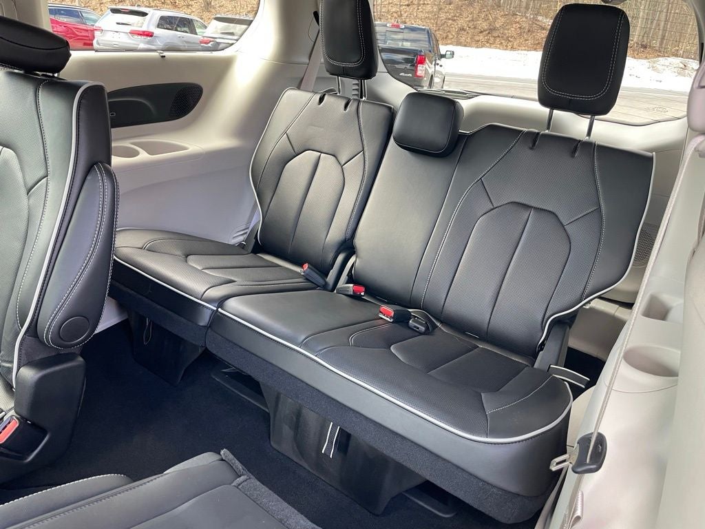 2024 Chrysler Pacifica Limited