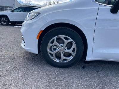 2024 Chrysler Pacifica Limited