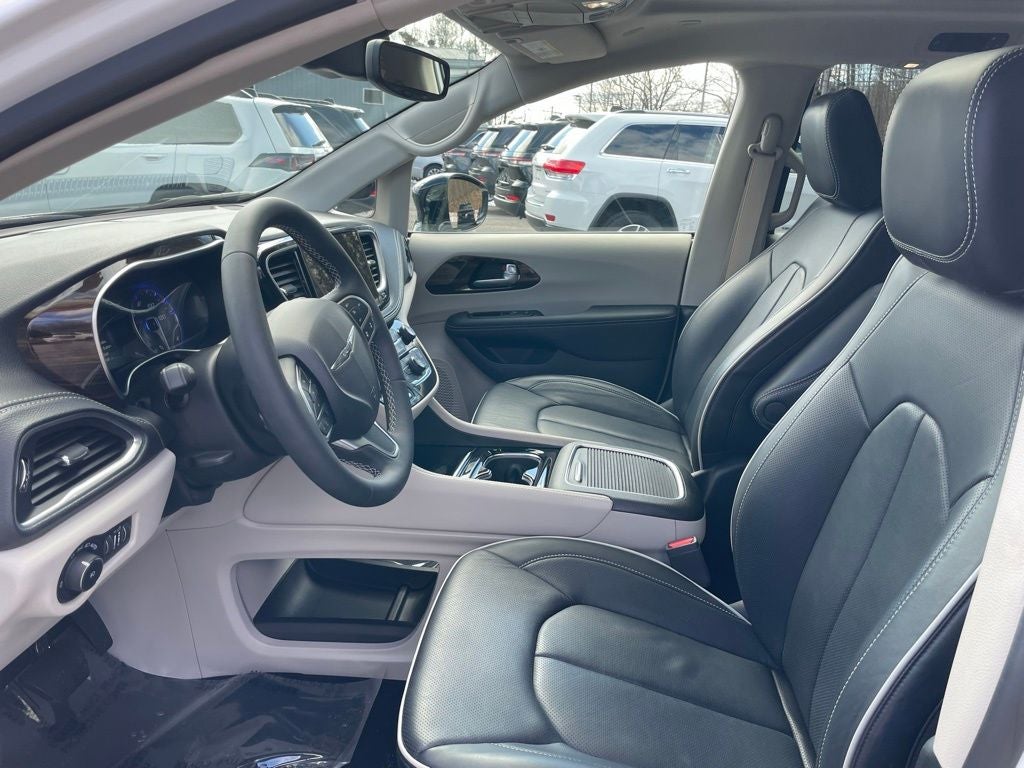 2024 Chrysler Pacifica Limited