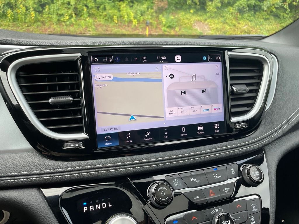 2025 Chrysler Pacifica Limited