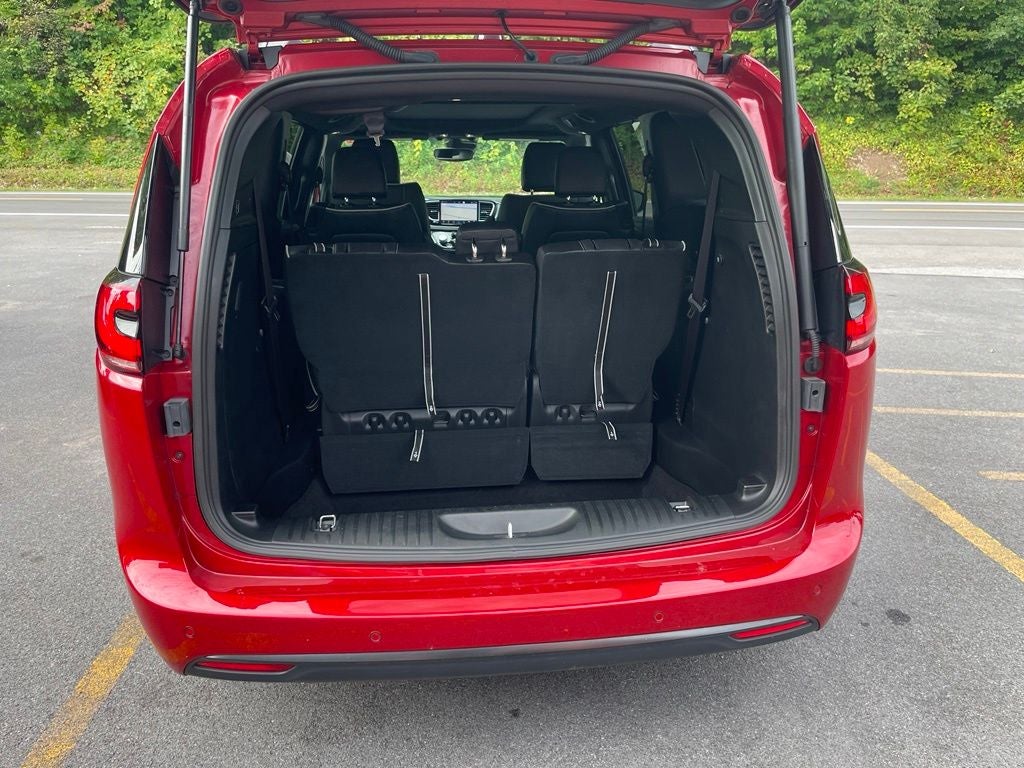 2025 Chrysler Pacifica Limited