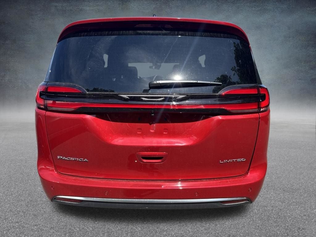 2027 Chrysler Pacifica Limited