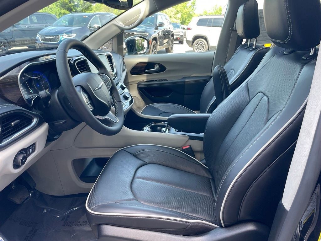 2024 Chrysler Pacifica Limited