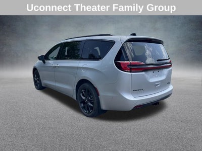 2024 Chrysler Pacifica Limited