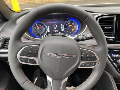 2025 Chrysler Pacifica Pinnacle
