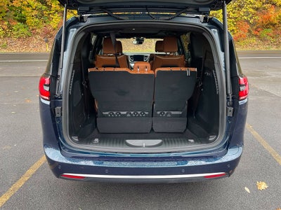2025 Chrysler Pacifica Pinnacle
