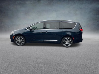 2024 Chrysler Pacifica Pinnacle
