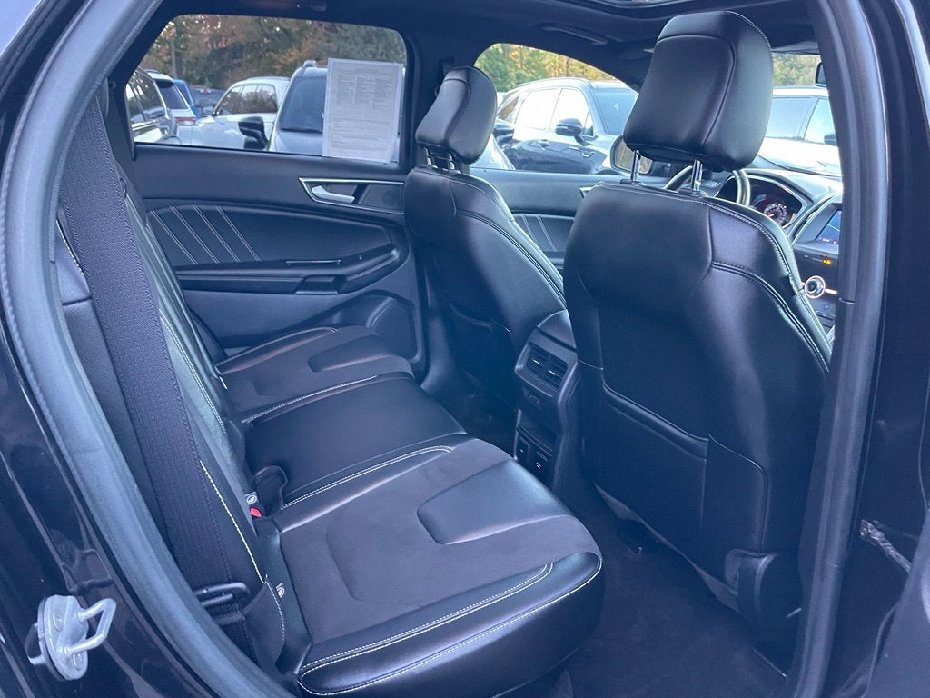 2020 Ford Edge ST