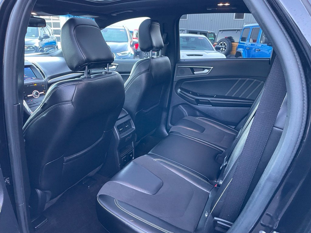 2020 Ford Edge ST