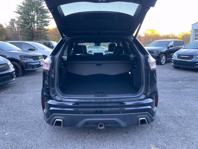 2020 Ford Edge ST