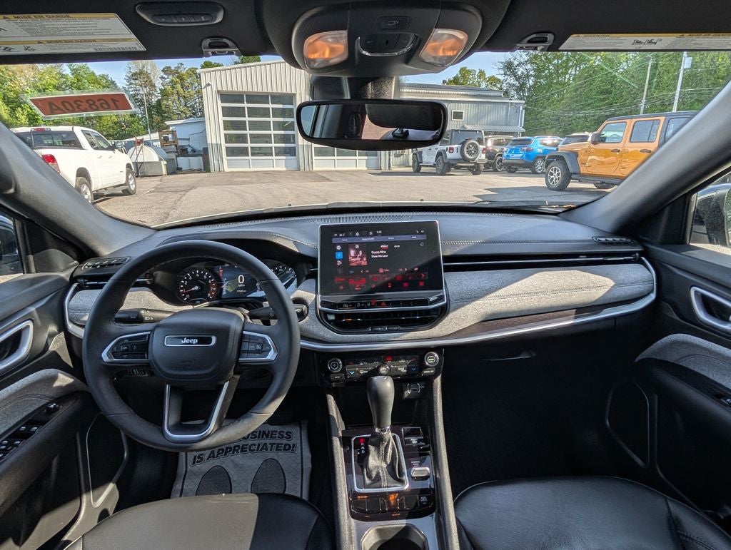 2023 Jeep Compass Latitude