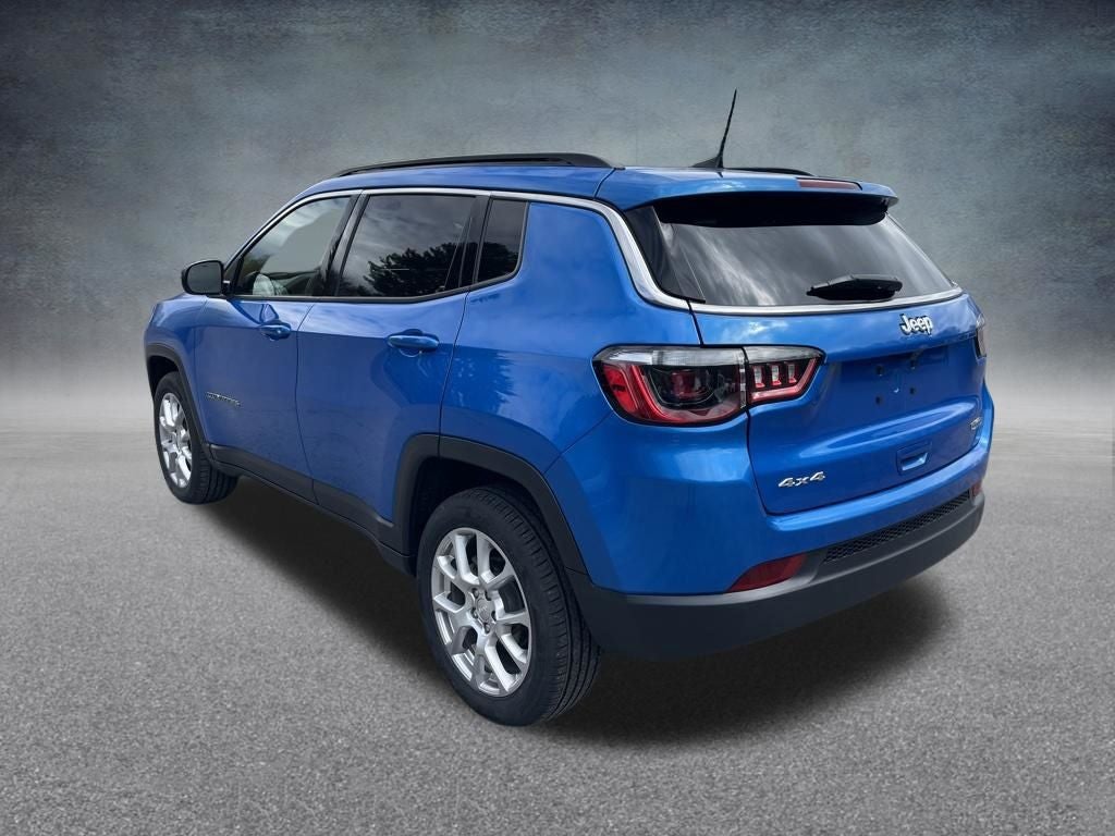 2023 Jeep Compass Latitude Lux