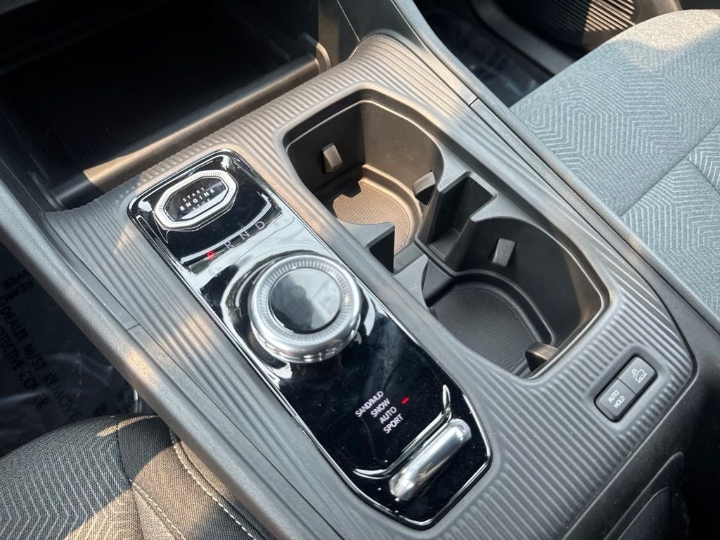 2026 Jeep Cherokee Laredo