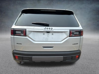 2026 Jeep Cherokee Laredo