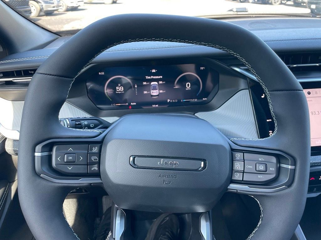 2026 Jeep Cherokee Laredo