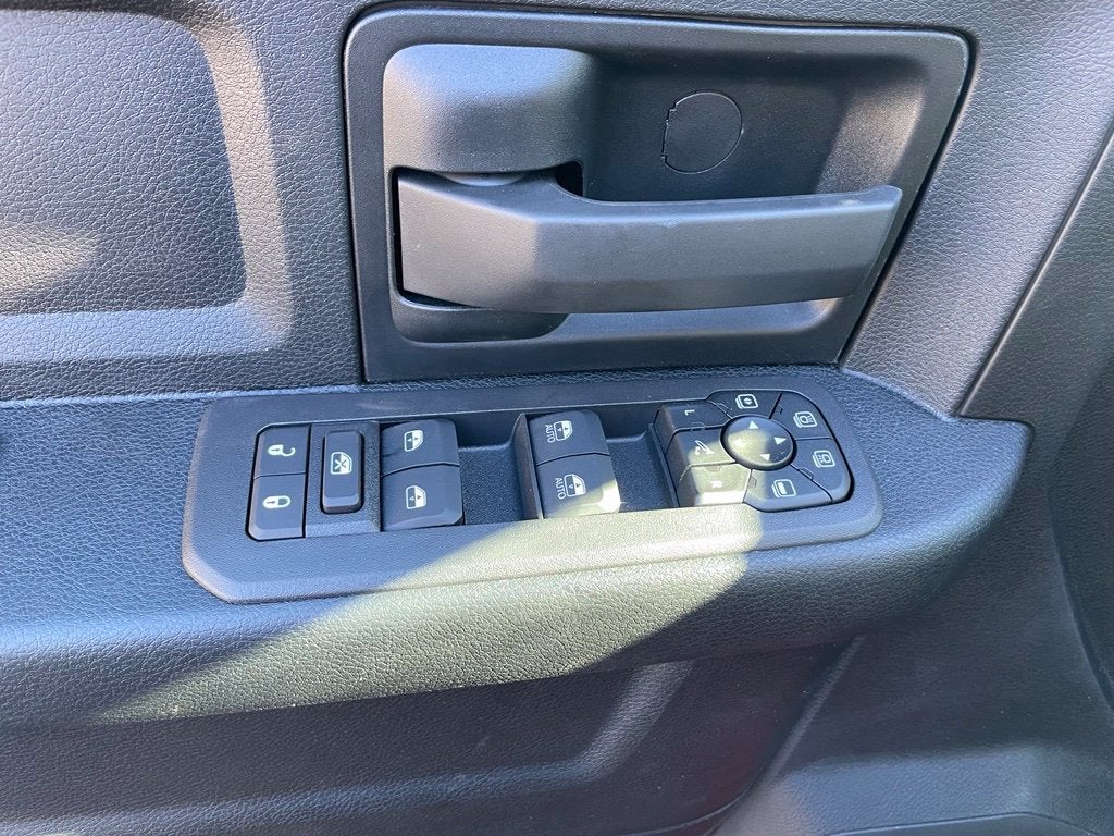 2027 RAM 2500 Black Express