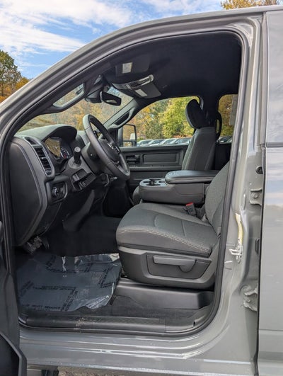 2027 RAM 2500 Black Express