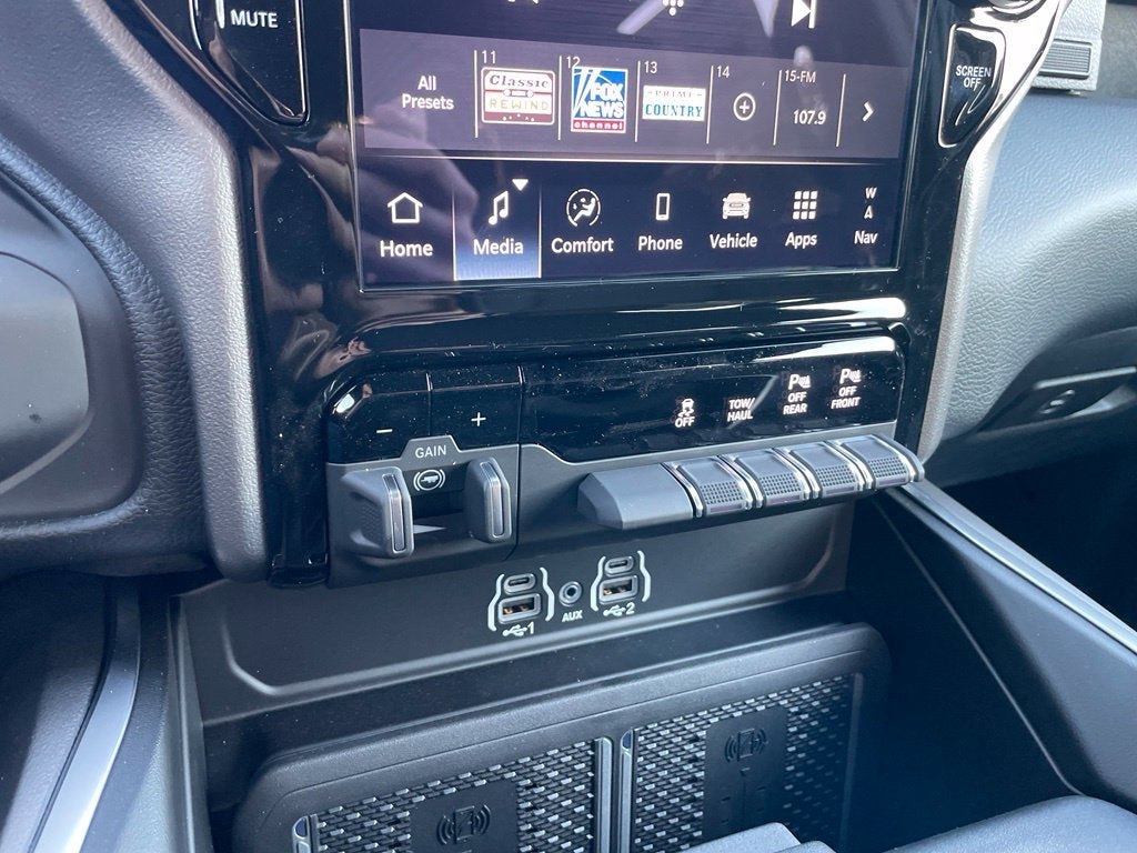 2027 RAM 2500 Big Horn