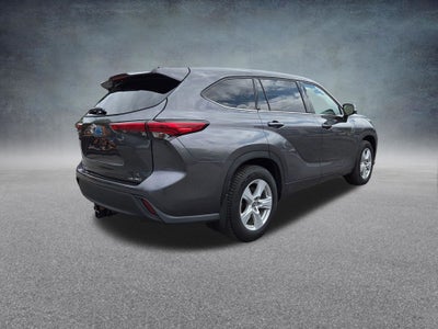 2021 Toyota Highlander LE