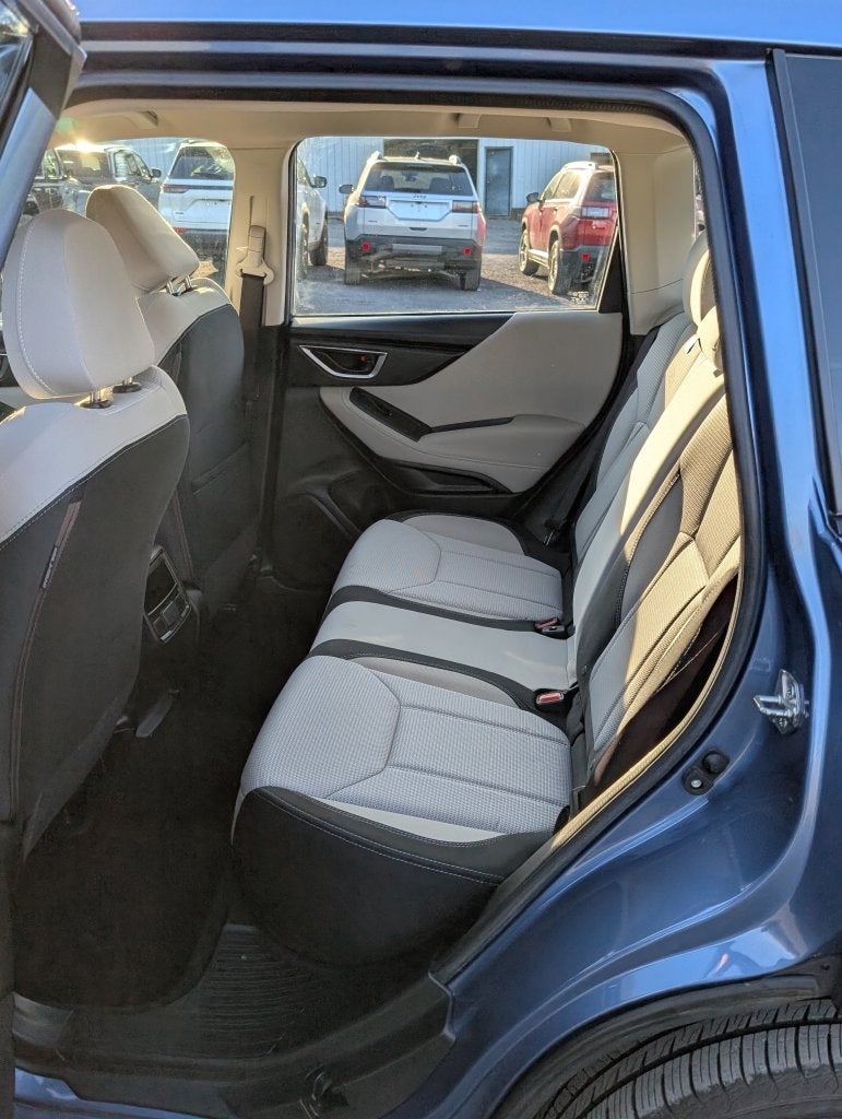 2019 Subaru Forester Base